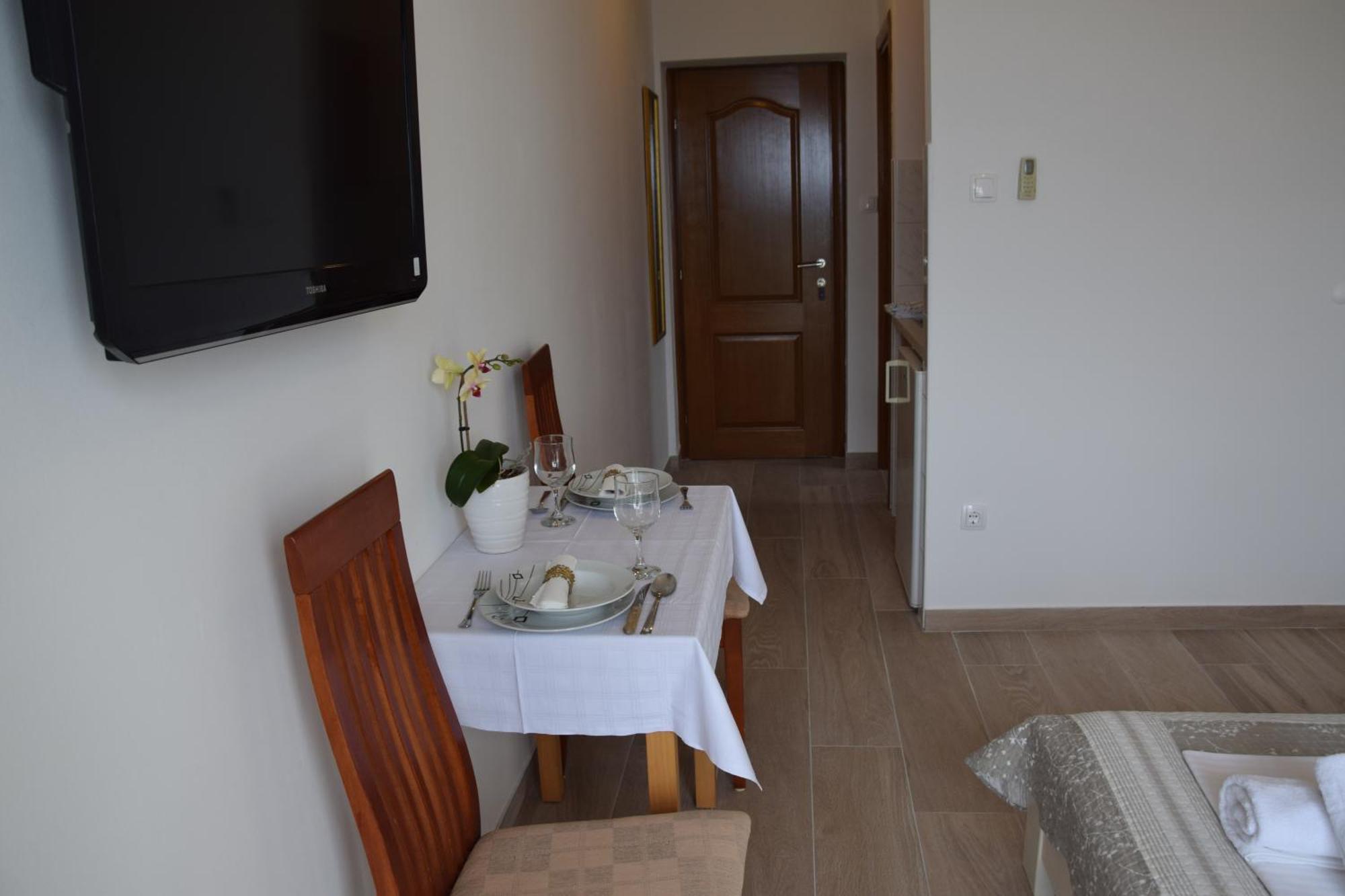 Apartments Saric Baška Voda Kültér fotó